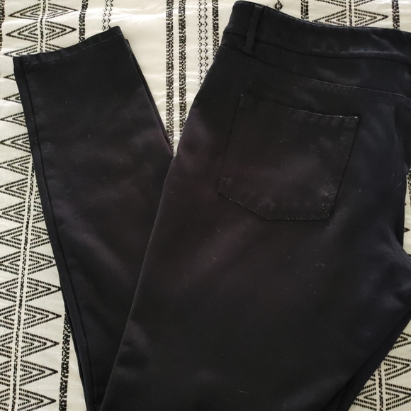 Mossimo Black Stretch Extensible Pants - Picture 2 of 6